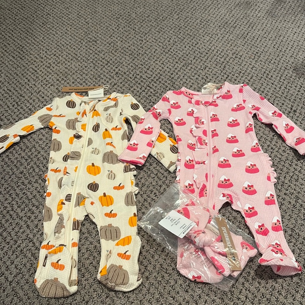 NWT Spearmint Love 0-3M Bundle 🤍